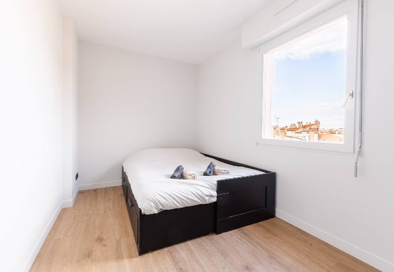Appartement à Valence - Le Rooftop | Climatisé | Balcon