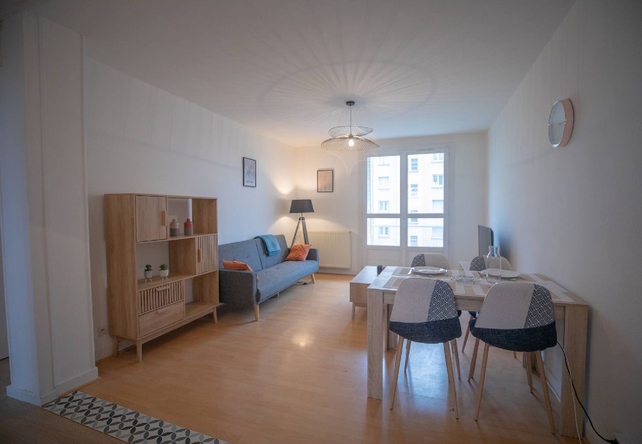 Appartement à Bourg-lès-Valence - L´inversé | Parking gratuit