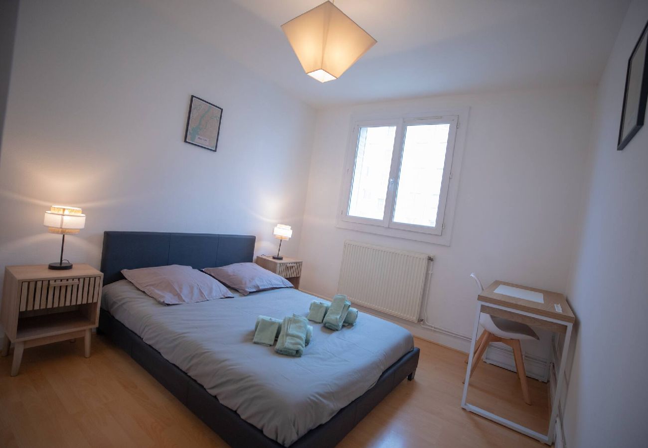 Appartement à Bourg-lès-Valence - L´inversé | Parking gratuit