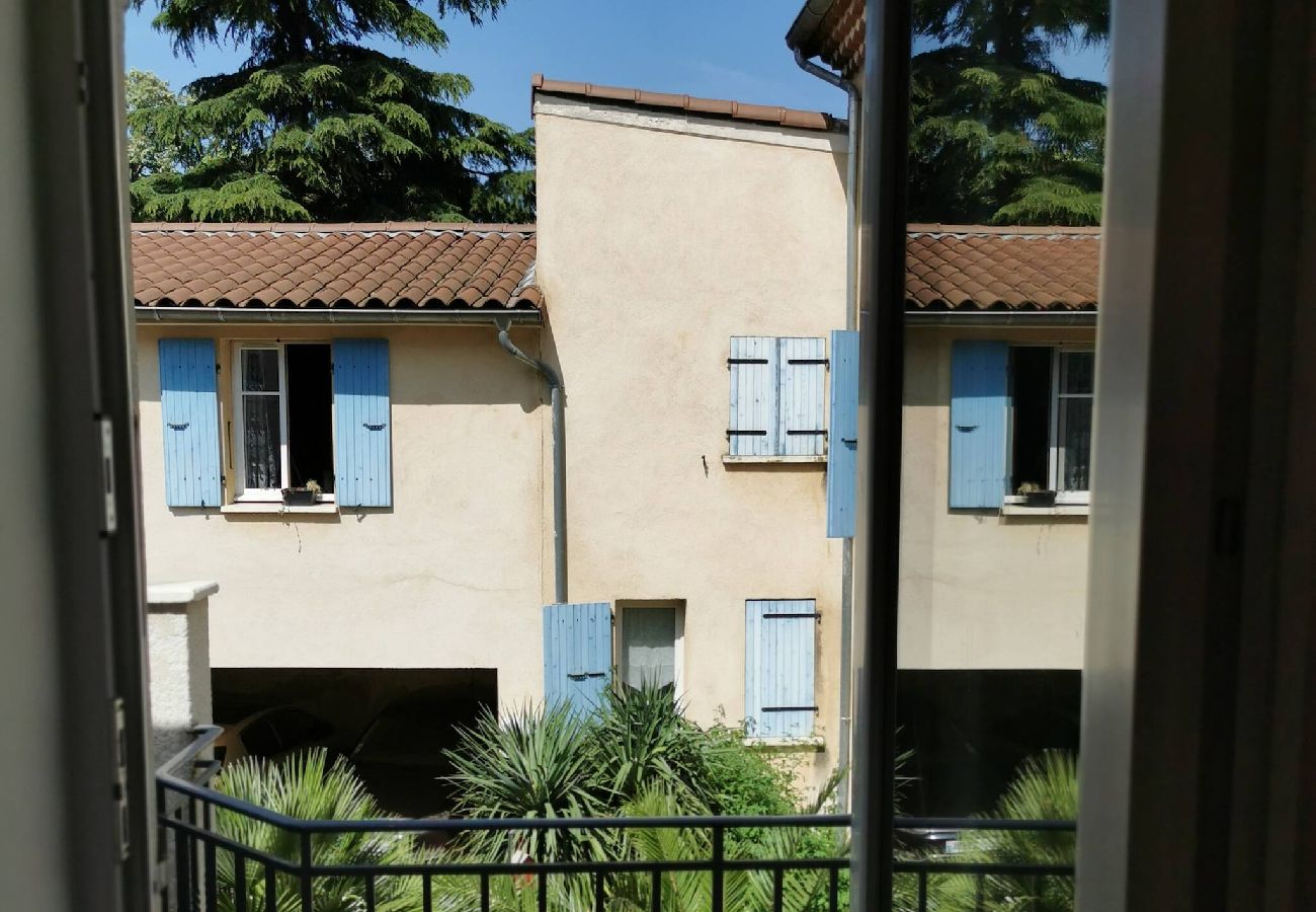 Appartement à Valence - 10. Charmant studio proche gare et centre