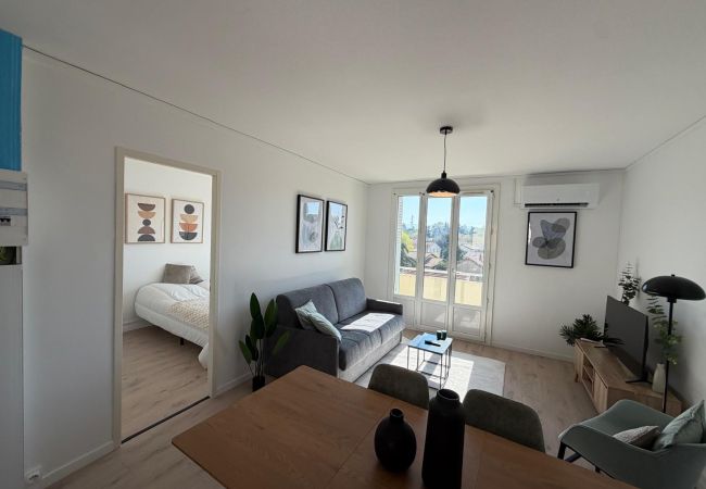 Appartement à Bourg-lès-Valence - Le Traversant - Parking Gratuit 