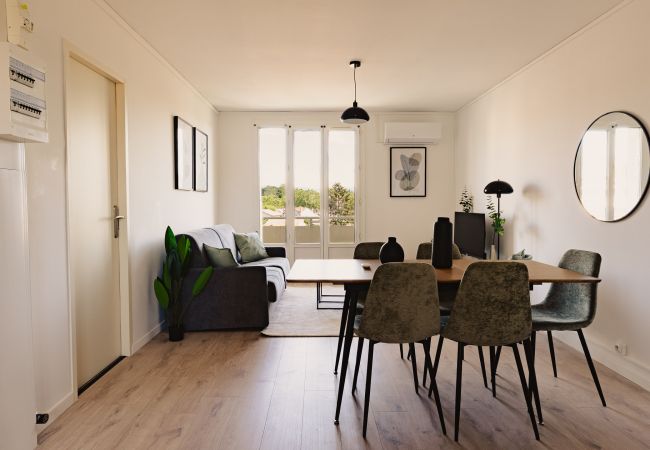 Appartement à Bourg-lès-Valence - Le Traversant - Parking Gratuit 