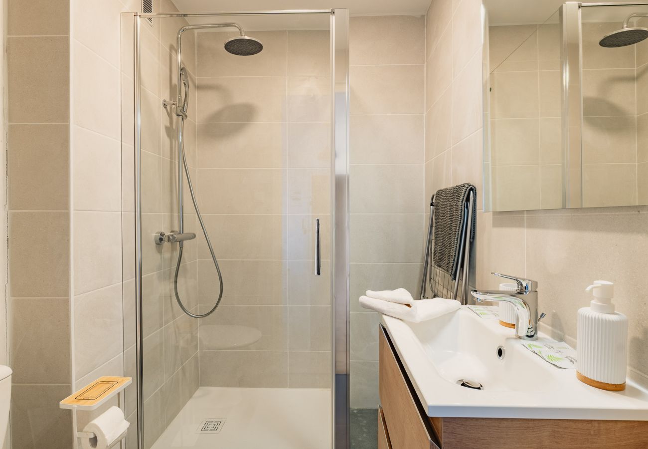 Appartement à Bourg-lès-Valence - Le Traversant - Parking Gratuit 