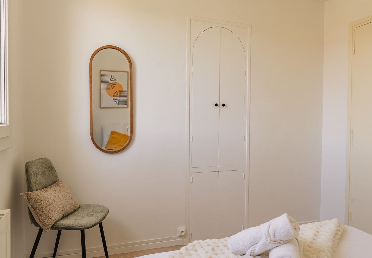 Appartement à Bourg-lès-Valence - Le Traversant - Parking Gratuit 