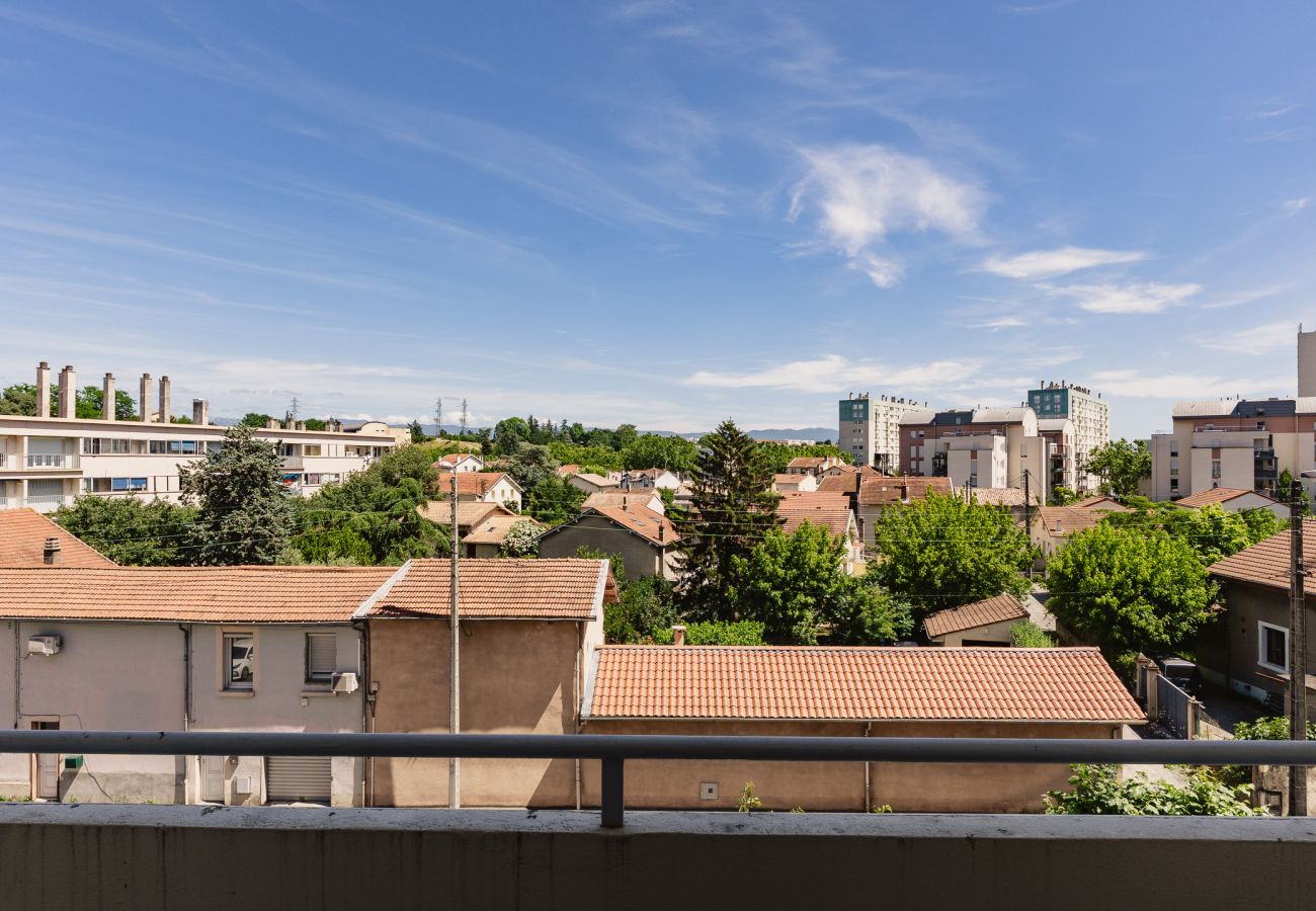 Appartement à Bourg-lès-Valence - Le Traversant - Parking Gratuit 