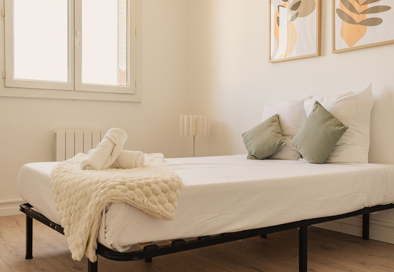 Appartement à Bourg-lès-Valence - Le Traversant - Parking Gratuit 